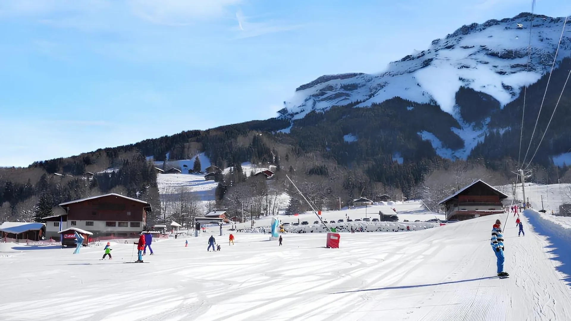 Chalet Cosy A Sixt-Fer-A-Cheval Avec Vue Sur La Montagne France